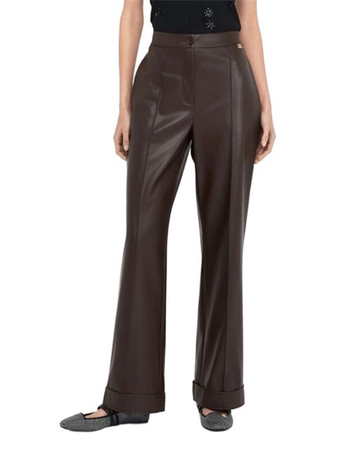 Pantaloni da donna in tessuto spalmato color cioccolato LIU JO | MF5069-E062490915